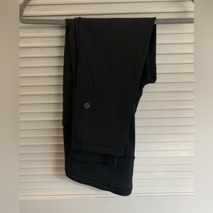 Like NEW - $59 Lululemon Fast and Free High-Rise Crop 19” - Black - Size 10